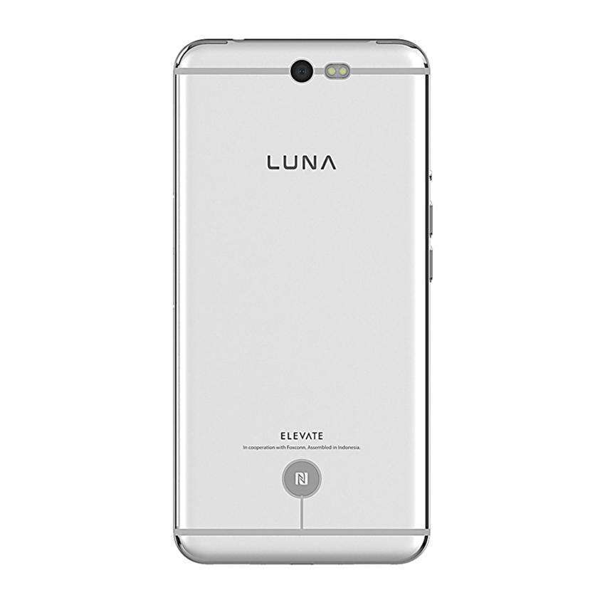 2775_luna_luxury_smartphone_2.jpg